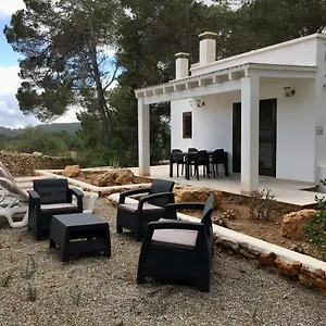 https://casa-ribas.ibizaislandhotels.net