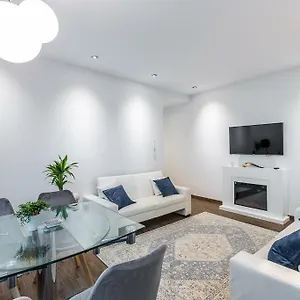 https://ubicacion-inmejorable-reformado-lujo.sansebastianhotels.net